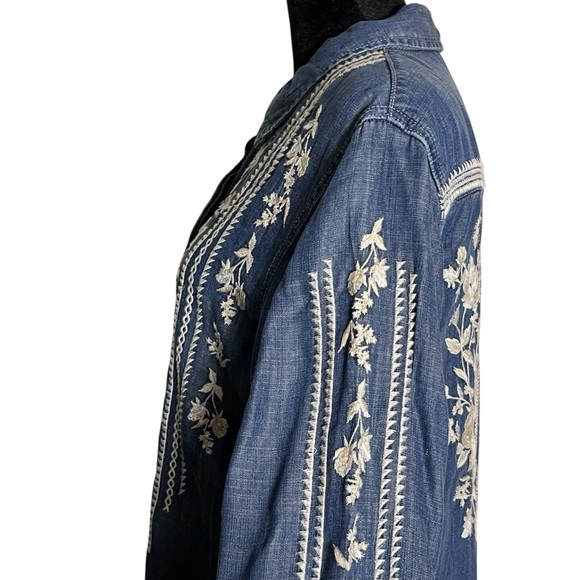 Sundance Driftwood Auger Falls Chambray Denim Floral Embroidered Shirt — Sz S - Picture 8 of 12